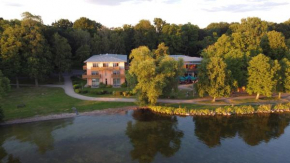 Badehaus Hotel & Restaurant, Neubrandenburg
